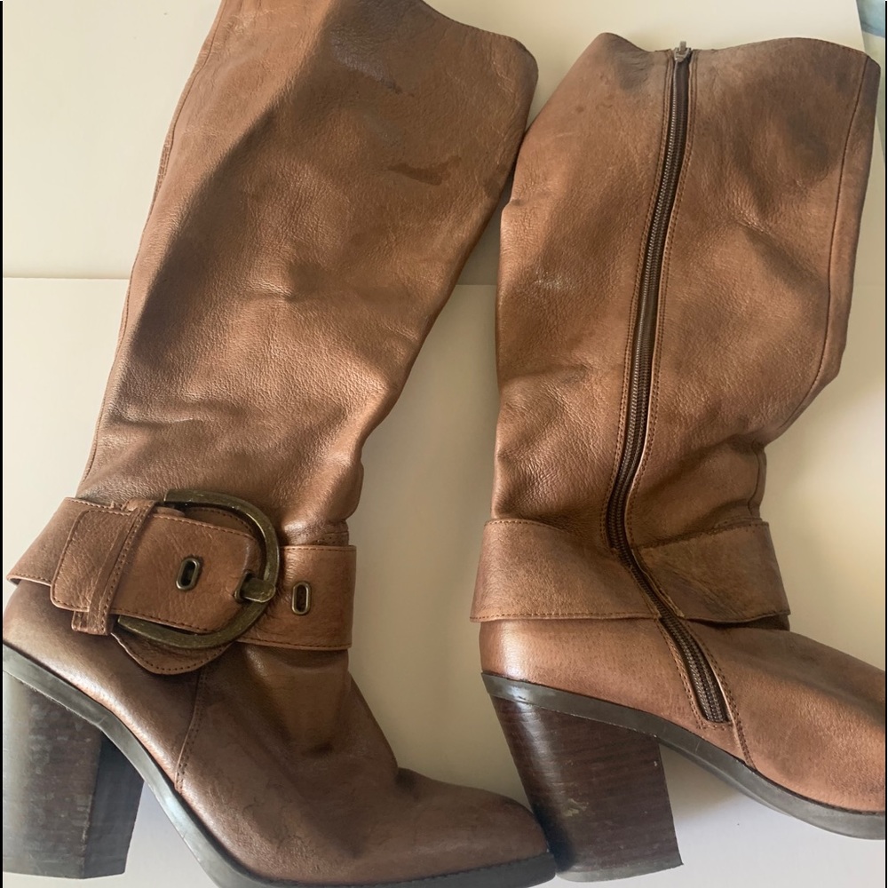 Leather knee-high boots